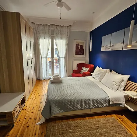 4 Queens Downtown-comfortable In Center
