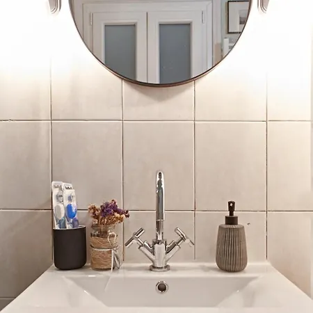 דירה 4 Queens Downtown-comfortable In Center